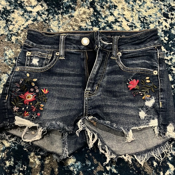American eagle floral patterned denim shorts - Picture 1 of 2
